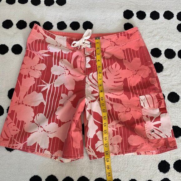 Speedo Tropical Hawaiian Print Boardshorts - Picture 13 of 13